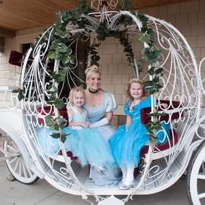 Meet your Posher, Alina